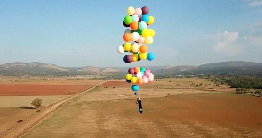 Balloon chair floats two kilometres up